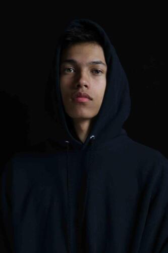 f15086592-min